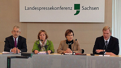 Lehrkräfte Sachsen: Pressekonferenz zur Tarifeinigung