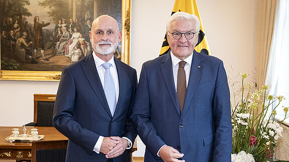 Volker Geyer trifft Bundespräsident Frank-Walter Steinmeier Bundespräsident Steinmeier: Gespräch mit Volker Geyer, Bundesvorsitzender DBB Beamtenbund und Tarifunion