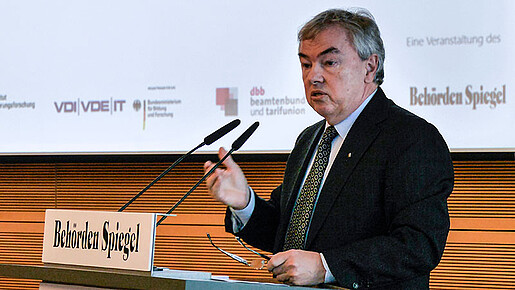 Klaus Dauderstädt beim Demografie-Kongress
