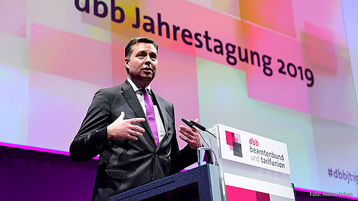 Stephan Mayer, Staatssekretär im BMI auf der dbb Jahrestagung Stephan Mayer, Staatssekretär im BMI auf der dbb Jahrestagung